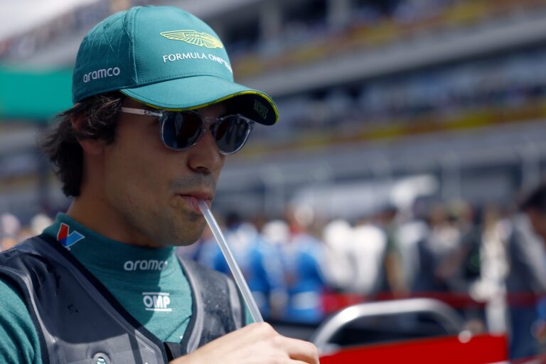 ストロール、不名誉なF1記録を達成