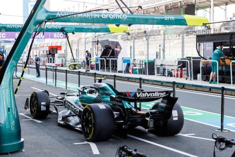 トスト、アストンマーティンをF1の新興チームと見る