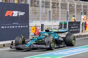 鈴木亜久里、F1での波乱に満ちた人生を語る - Shiga Sports