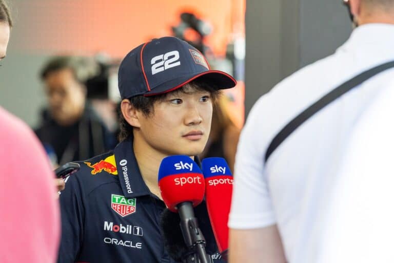角田裕毅、予選不振とグリッド降格ペナルティに困惑 「とても厳しい1日だった」