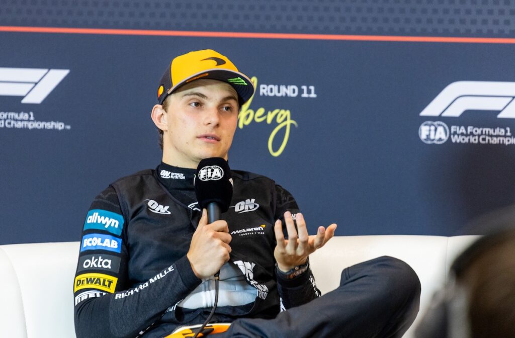 oscar piastri mclaren