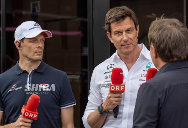 メルセデスF1 ヴォルフ氏、フェルスタッペン移籍説を否定「現ドライバーが絶対的優先事項」