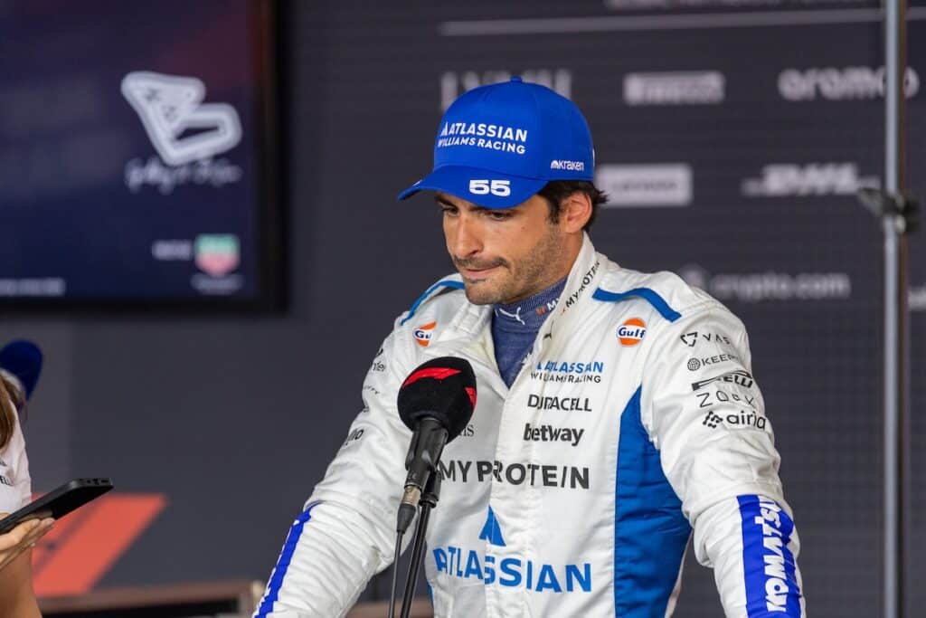 carlos sainz uk