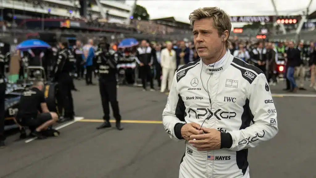 『F1／エフワン』より、ブラッド・ピット SCOTT GARFIELD/COURTESY WARNER BROS. PICTURES/APPLE ORIGINAL FILMS