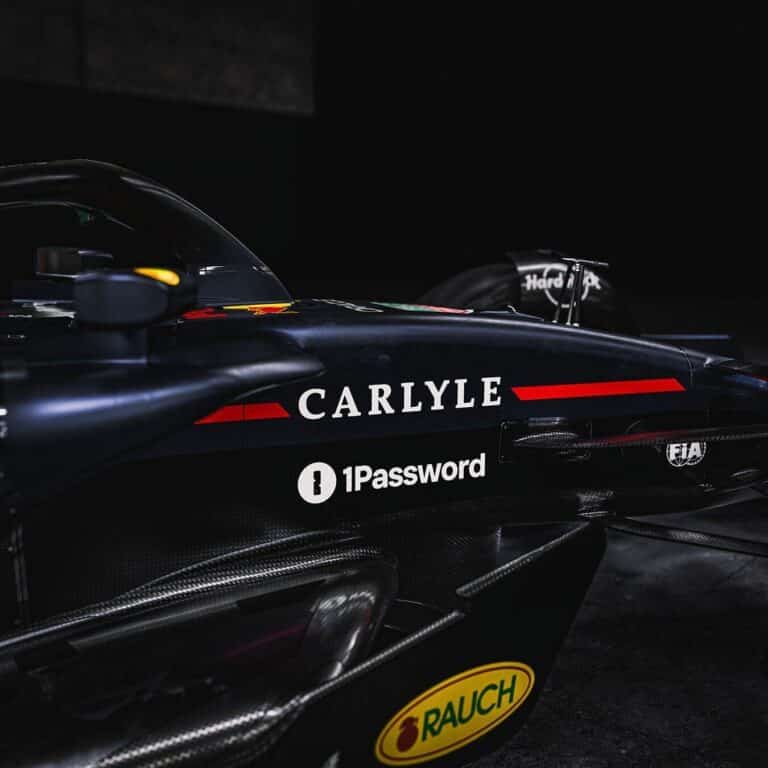 レッドブルF1、世界最大級投資会社カーライルとパートナーシップ締結