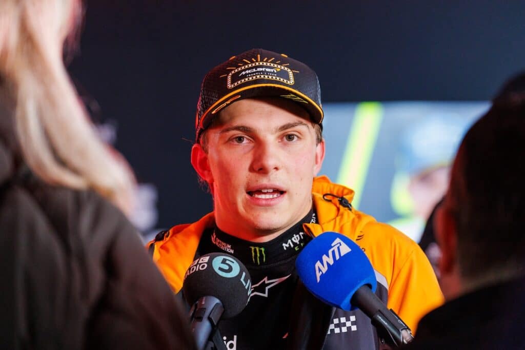 Oscar Piastri Mclaren Vegas