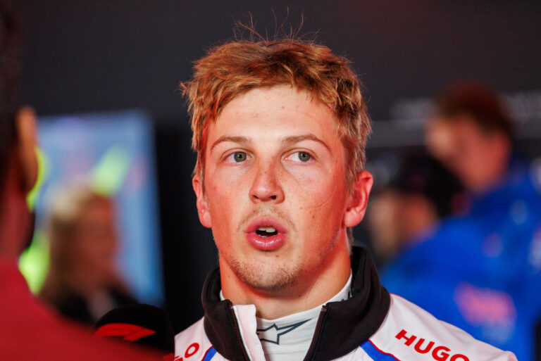 ローソン、スタート直後の接触で後退も「マシンの速さは収穫」