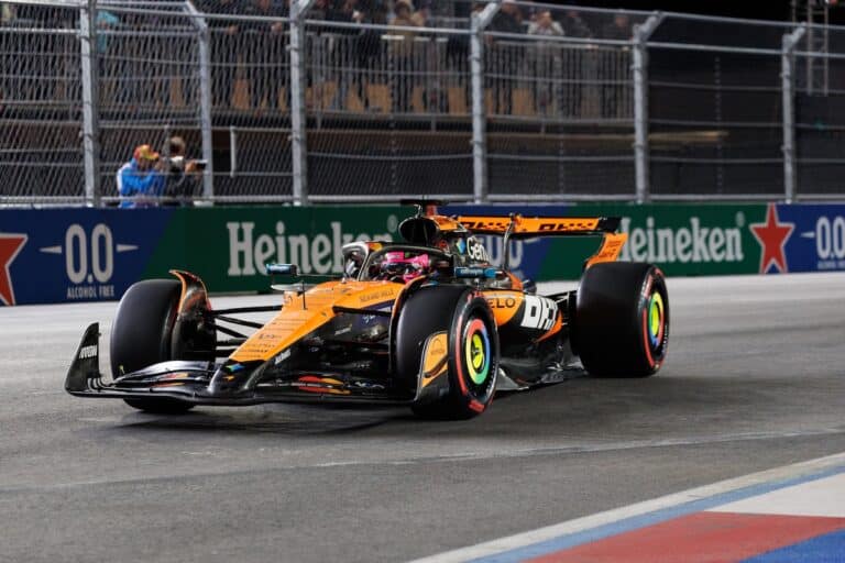 Oscar Piastri Mclaren Vegas