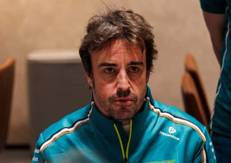 Fernando Alonso Aston Martin Qatar