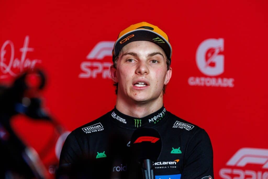 Oscar Piastri mclaren qatar
