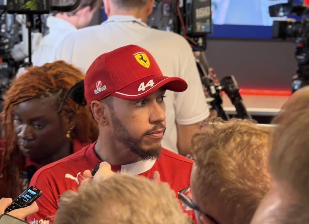 Lewis Hamilton Ferrari Abu Dhabi