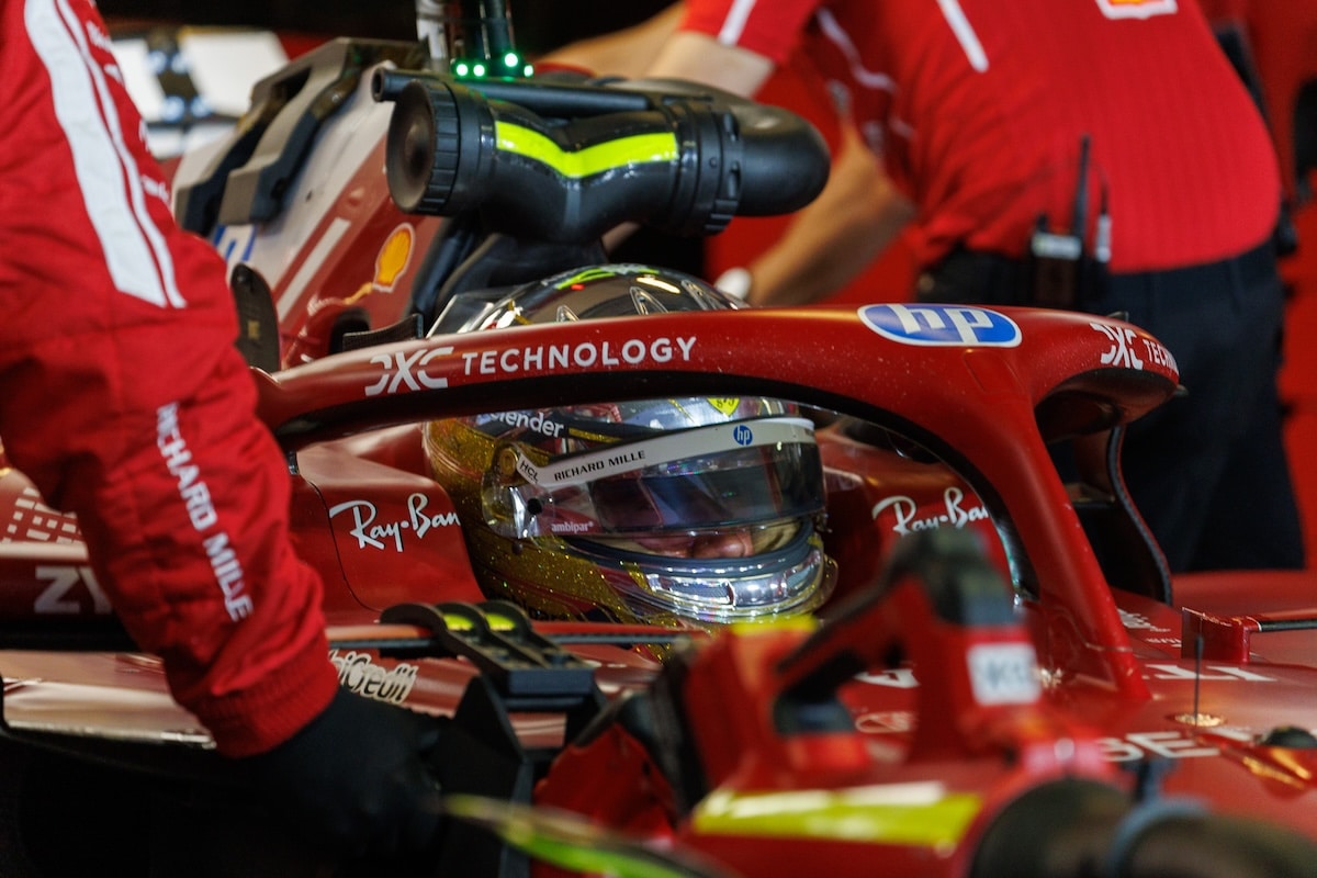 Lewis Hamilton Ferrari AD