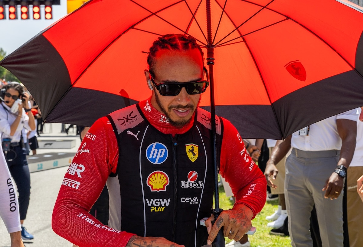 lewis hamilton ferrari