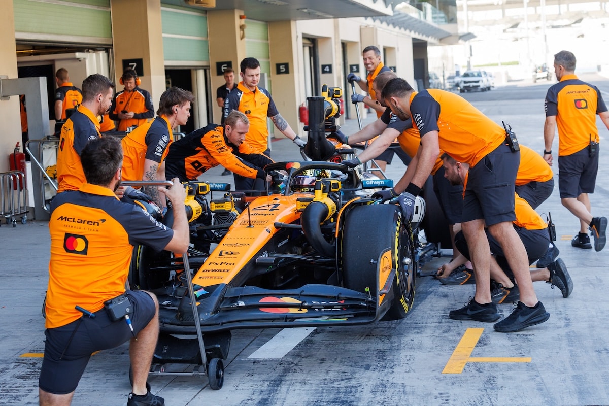 lando Norris Mclaren AD