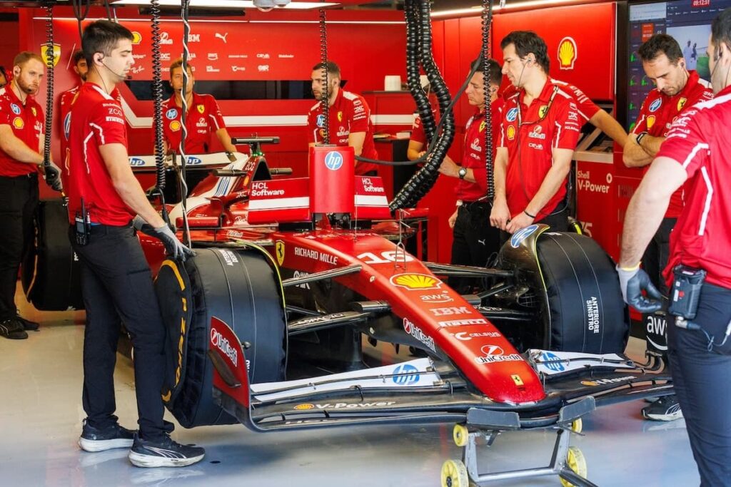 Charles Leclerc Ferrari フェラーリ、2026年型F1マシン名を正式発表「SF-26」