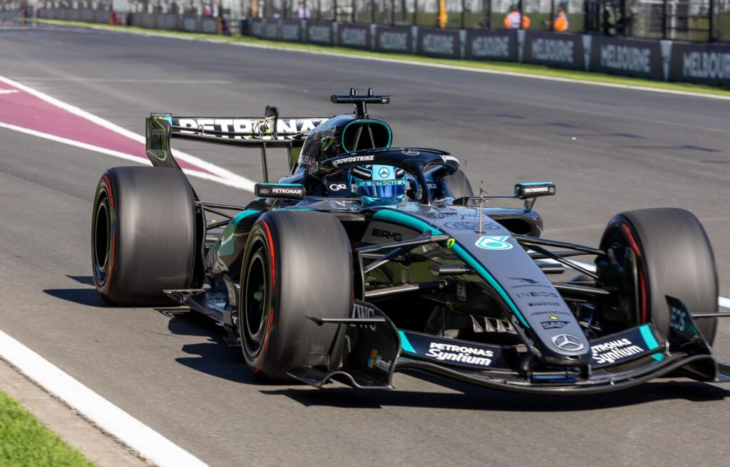 george russell mercedes ラッセル、好調も2度の呼び出し