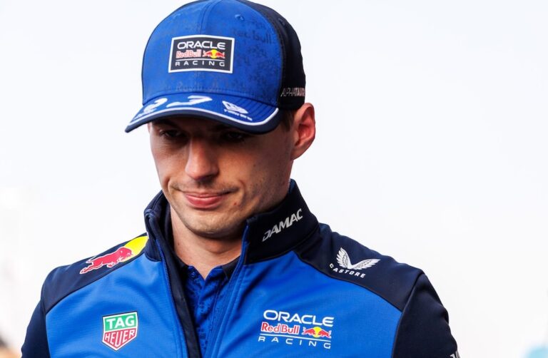 max verstappen red bull chinese gp 2026 フェルスタッペン、記者に退席を要求