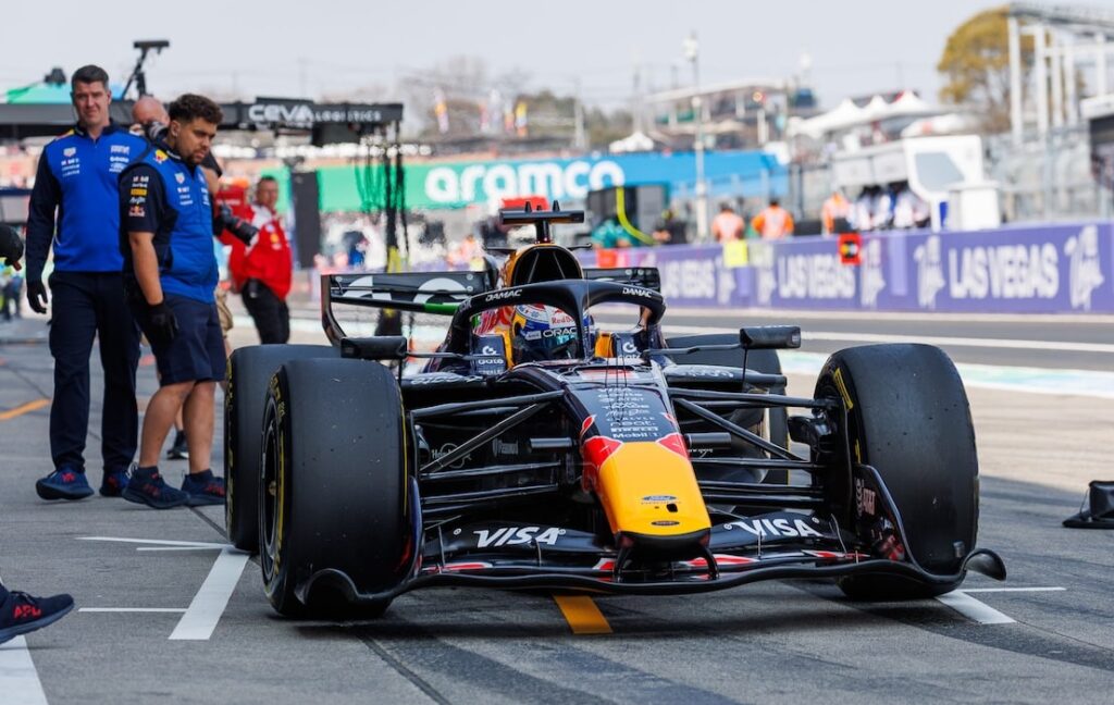 red bull racing max
レッドブルのマックス・フェルスタッペン