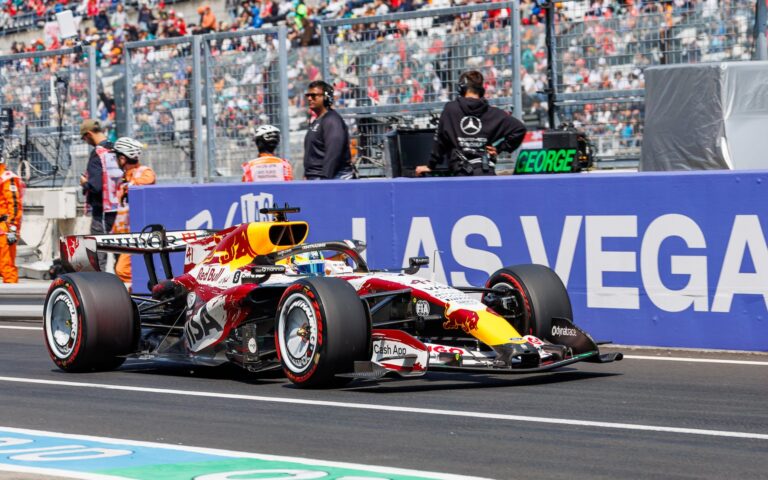 ピレリ、鈴鹿でウェットタイヤをテスト