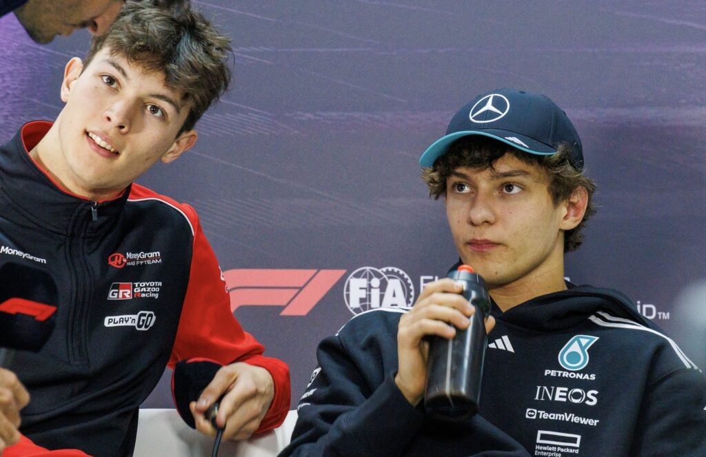 oliver bearman haas and kimi antonelli mercedes ベアマン、F2時代のチームメイトの快進撃が刺激に