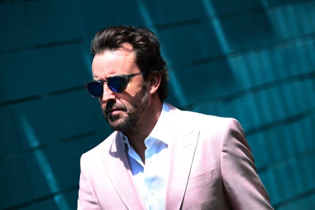 fernando alonso aston martin miami