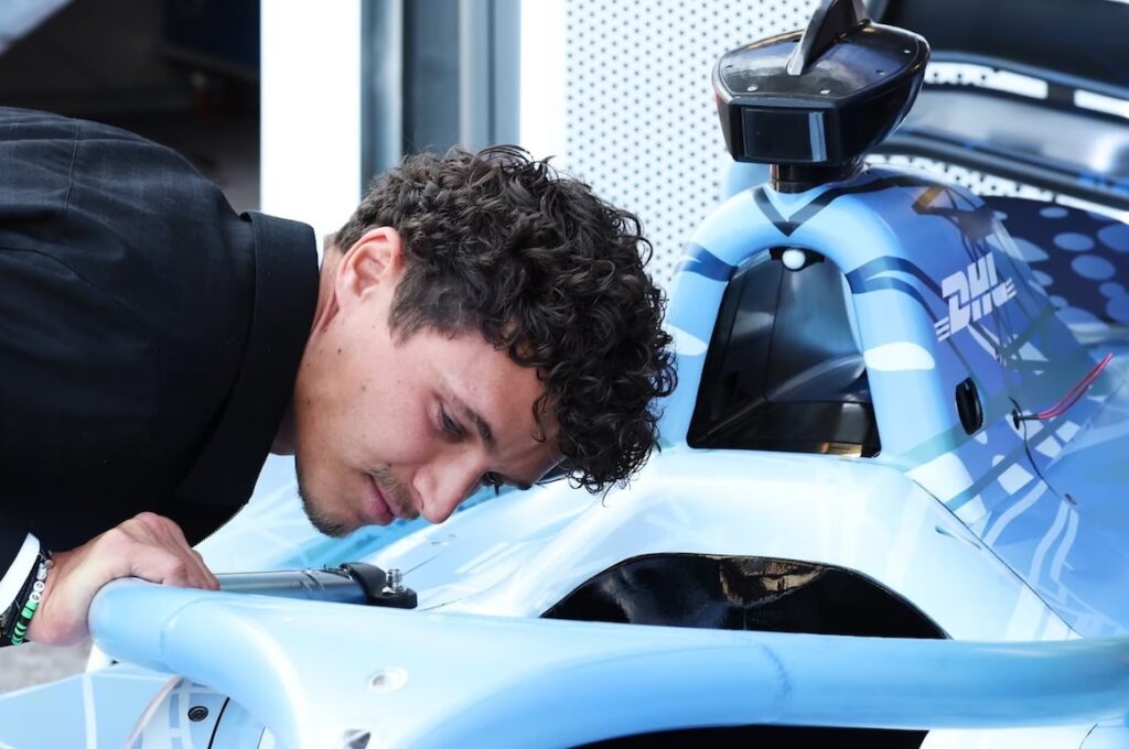 lando-norris-bei-der-formel-e (1) ノリス、モナコでフォーミュラE初観戦