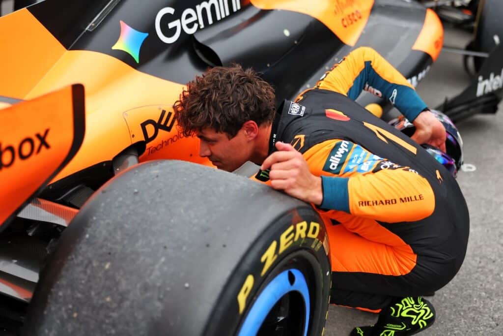 lando norris mclaren mclaren