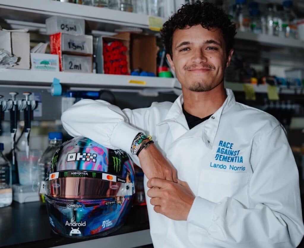race against dementia lando norris
レース・アゲインスト・ディメンシア ランド・ノリス