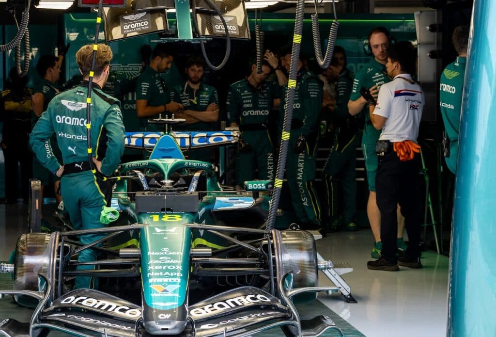 aston martin Honda Hungary