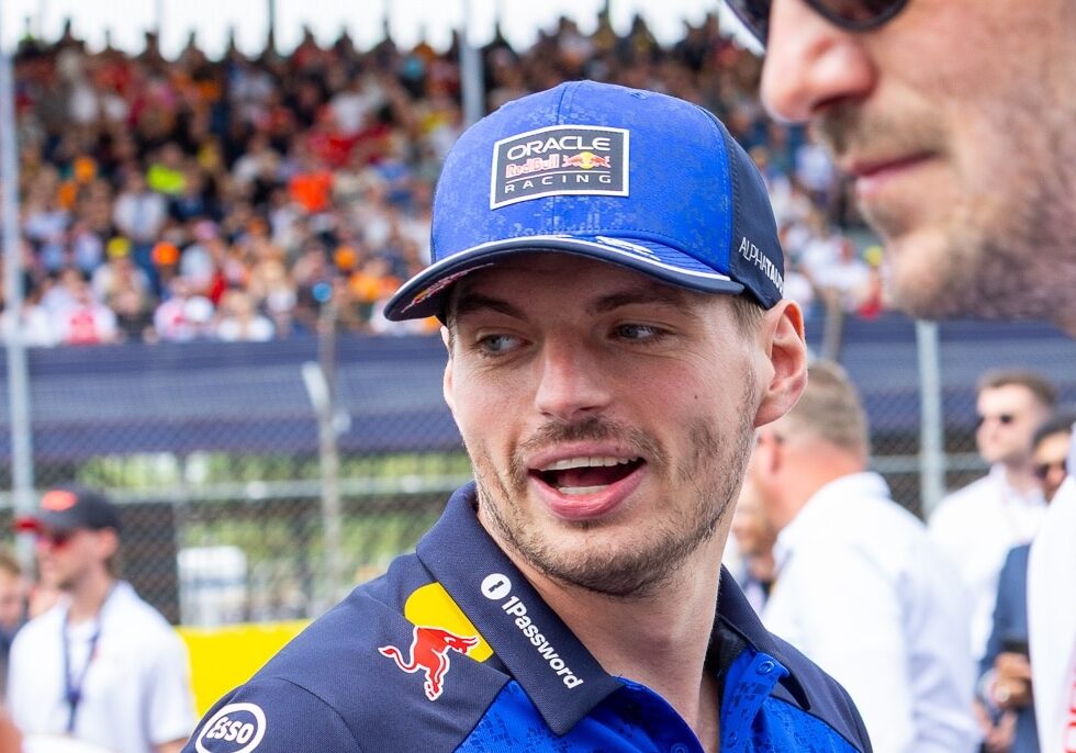 max verstappen spa フェルスタッペン、お気に入りのスパに“オレンジライオン”ヘルメットで参戦