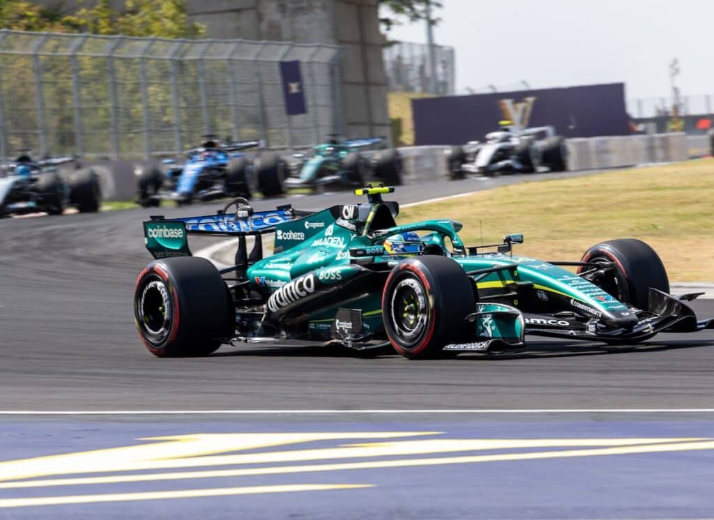 fernando alonso aston martin Honda Hungary
