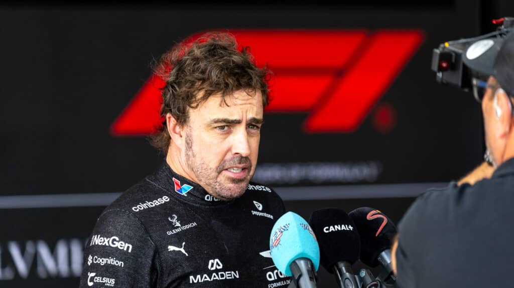 fernando alonso aston martin british gp 202