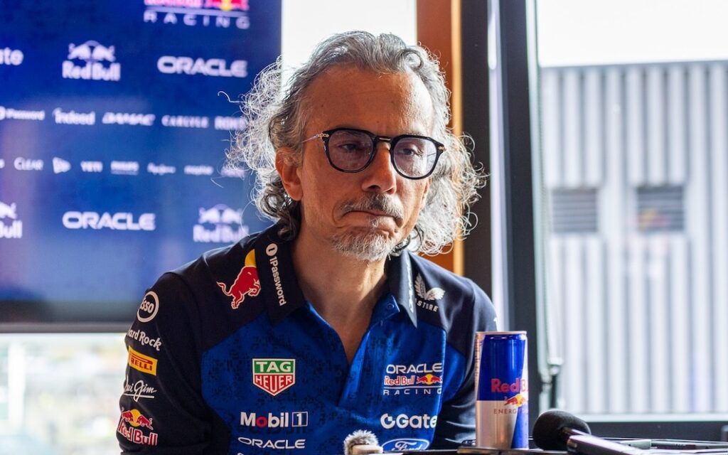 laurent mekies red bull british gp 2026 メキース代表、フェルスタッペンの新PU投入案を却下した理由を説明