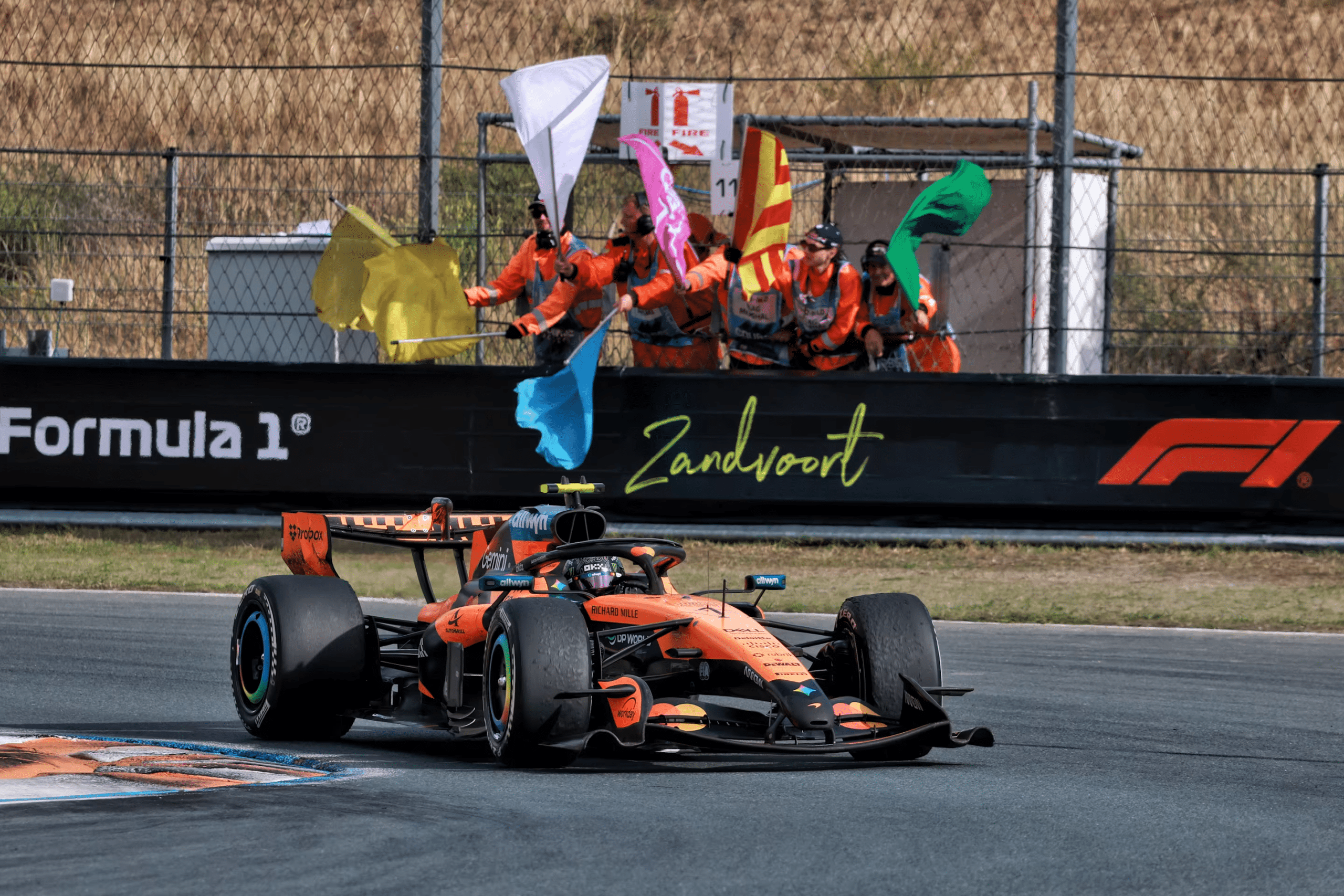 lando norris mclaren