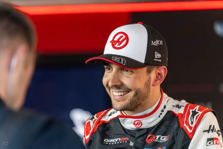 オコン、2026年限りでハース離脱を発表。「胸を張って去る。F1キャリアの終わりではない」小松代表も感謝コメント